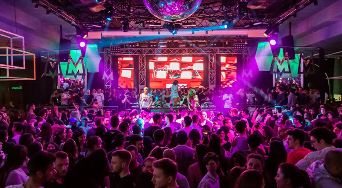 Residential Building Mixer / Event